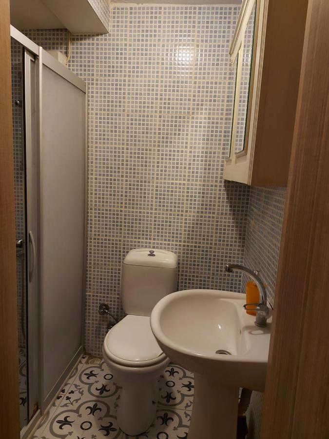 Celil Pansiyon Ayvalik Exterior foto