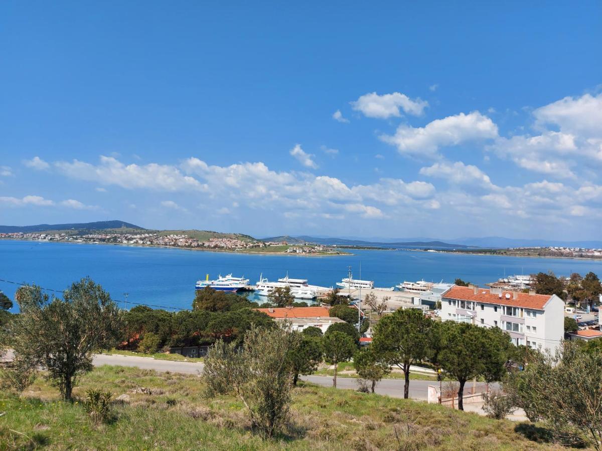 Celil Pansiyon Ayvalik Exterior foto